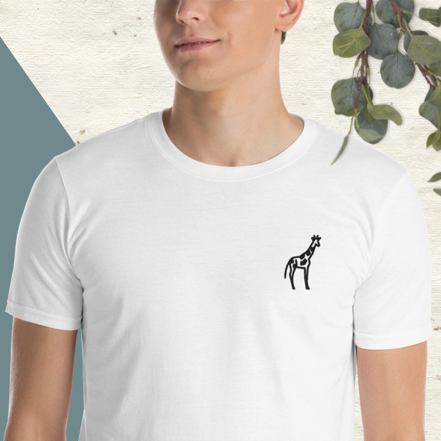 Short-Sleeve Unisex T-Shirt Giraffe Black